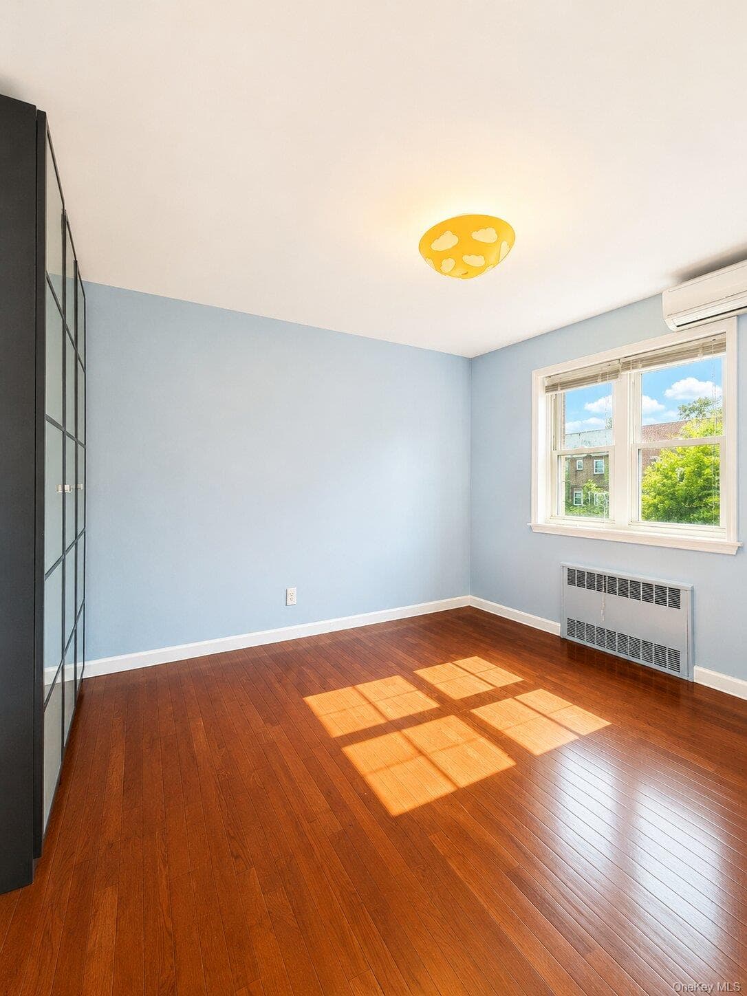 2130 Batchelder Street thumbnail 8