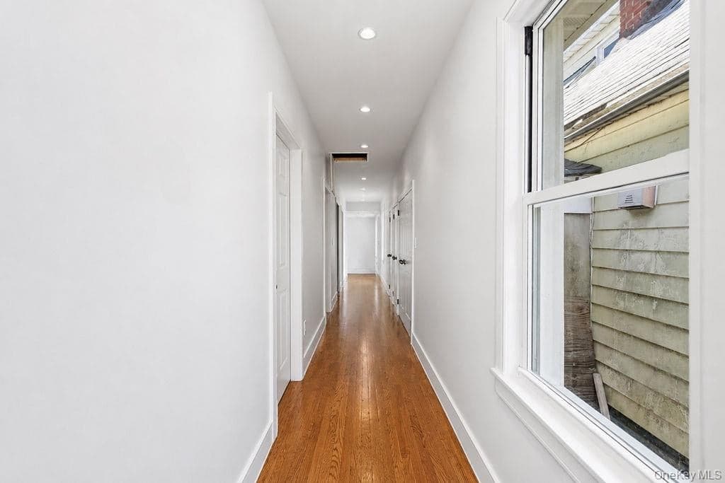 69-39 Elizabeth Avenue thumbnail 13
