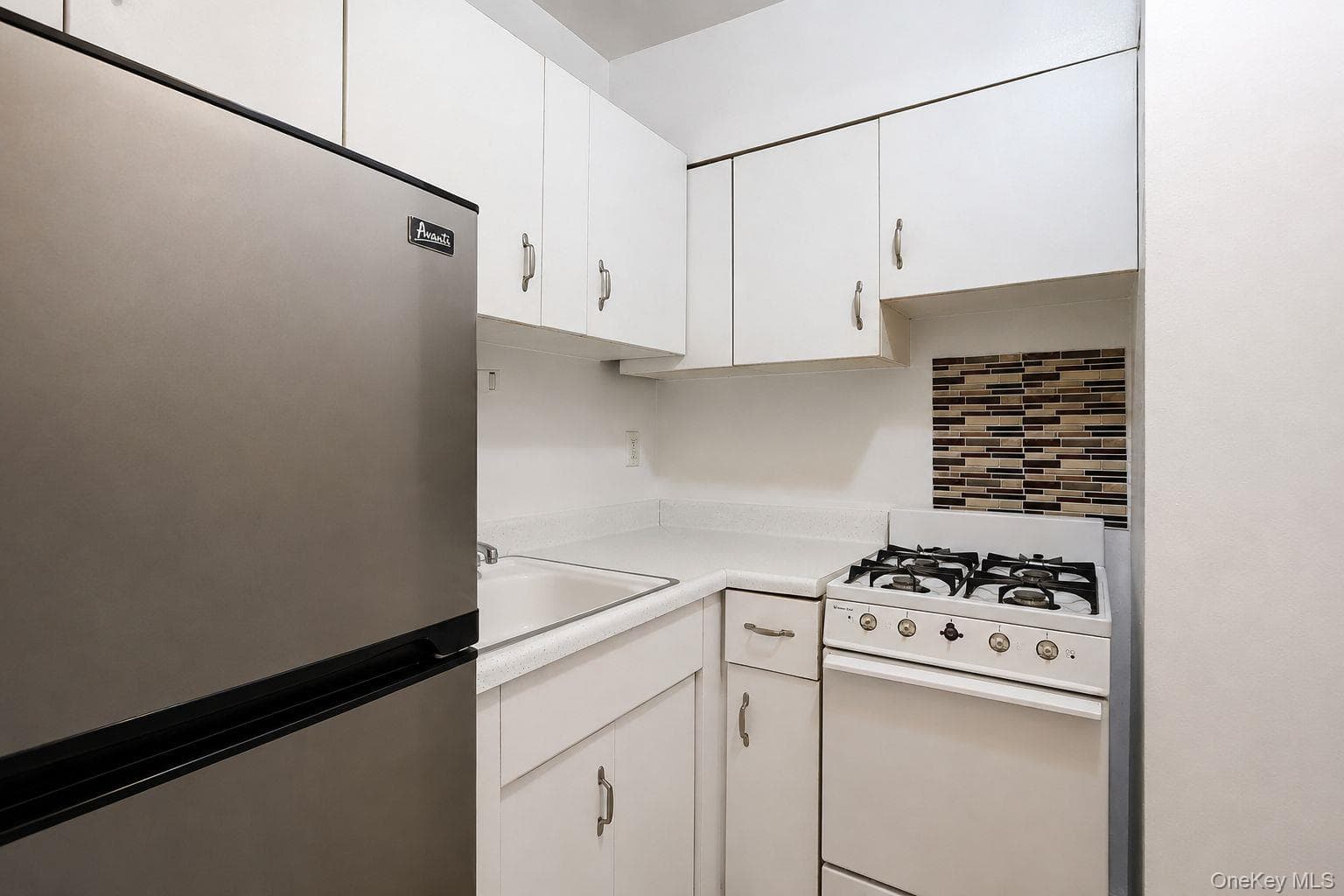 59-30 108th Street Unit: 5G thumbnail 21