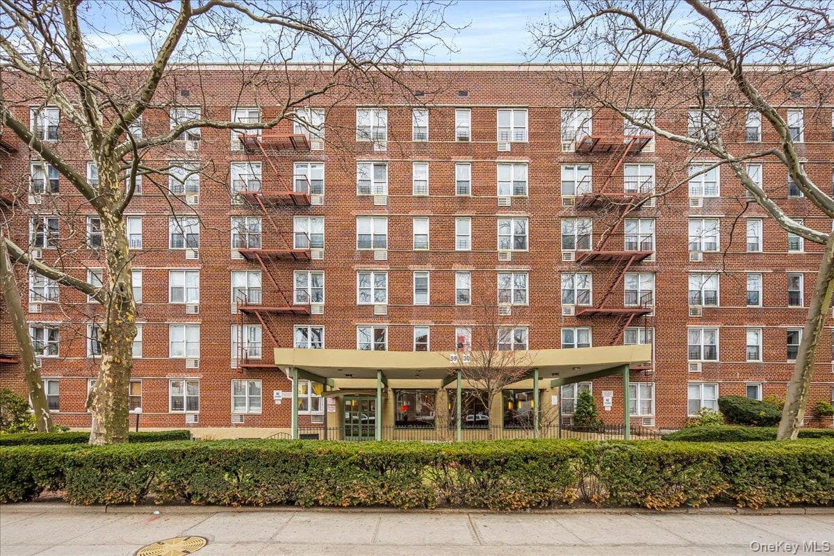 59-30 108th Street Unit: 5G, Corona