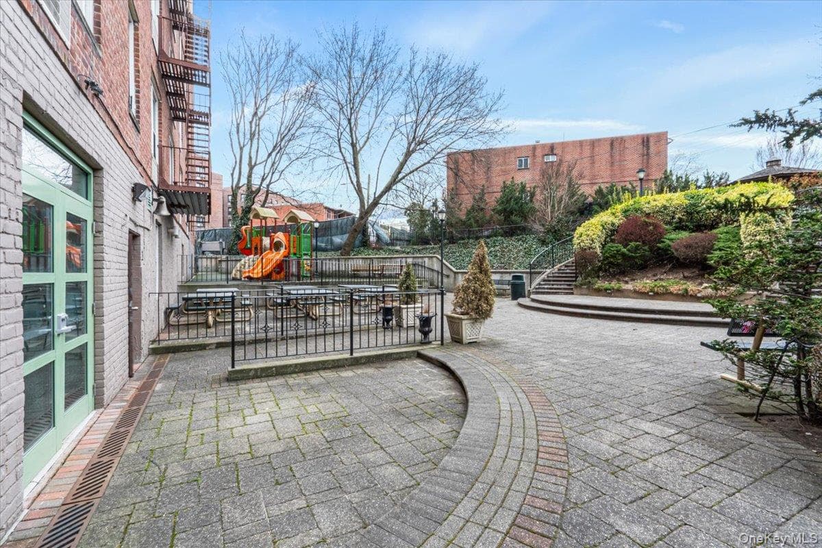 59-30 108th Street Unit: 5G thumbnail 6