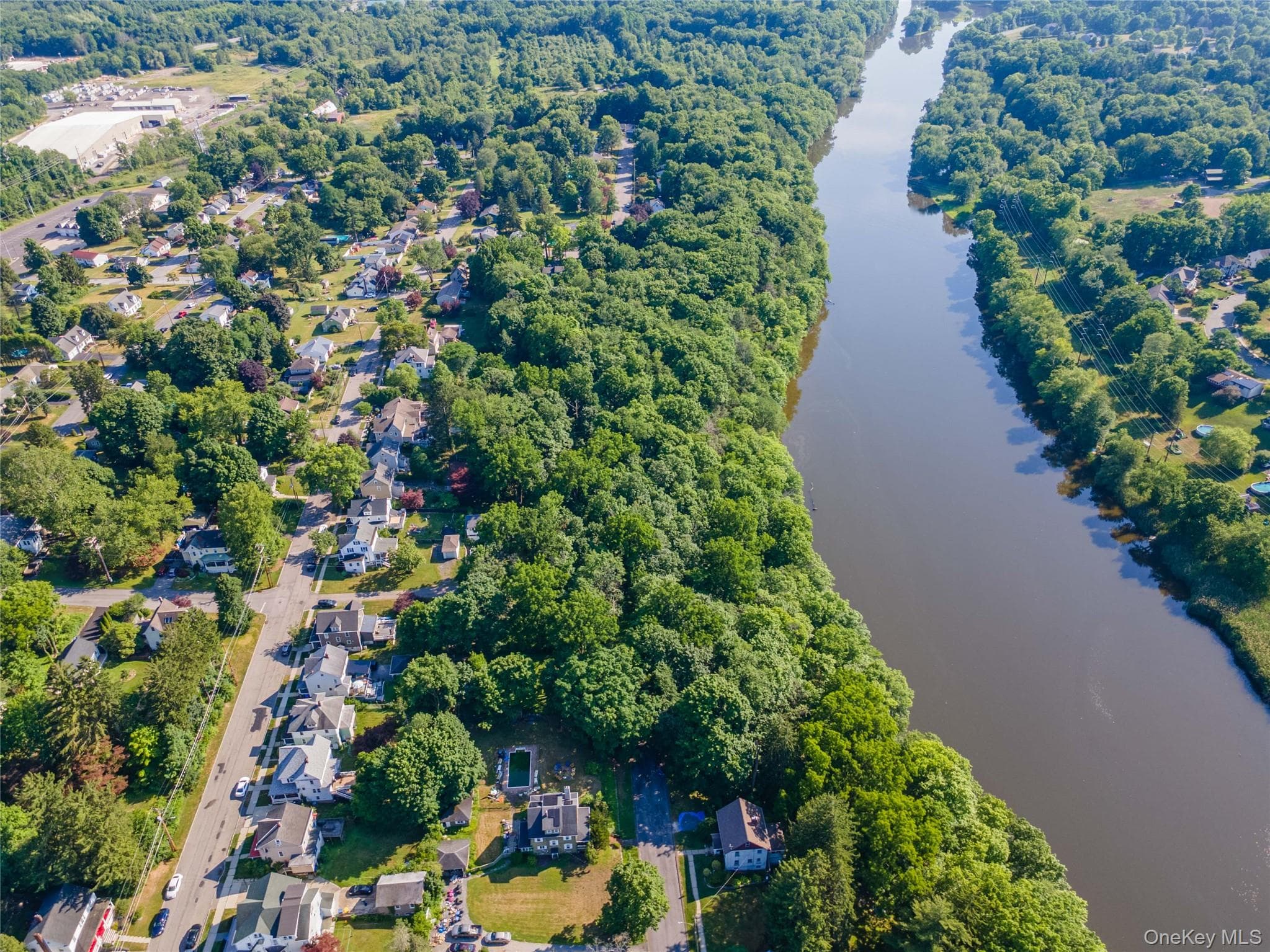 Riverview Street thumbnail 17