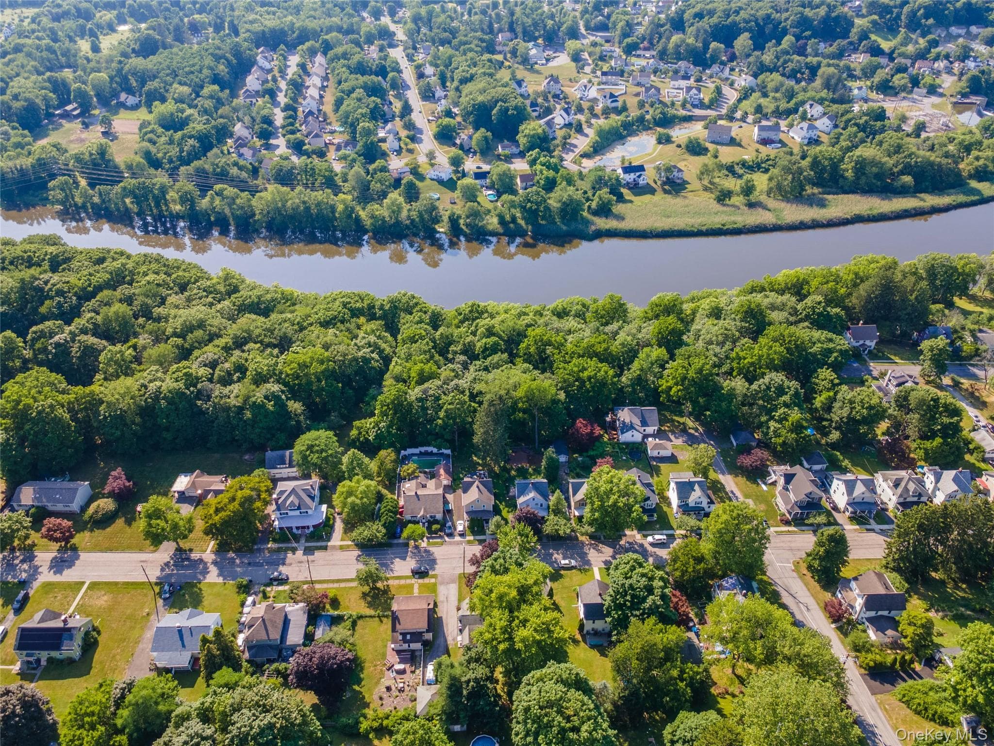 Riverview Street thumbnail 11