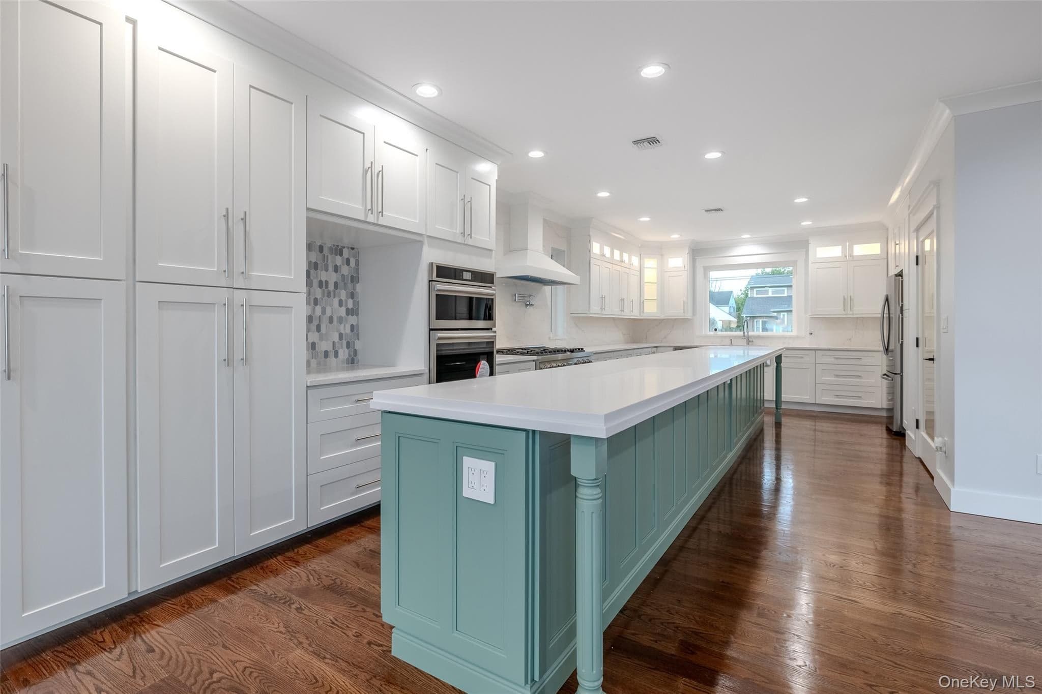 72 Grandview Drive thumbnail 25