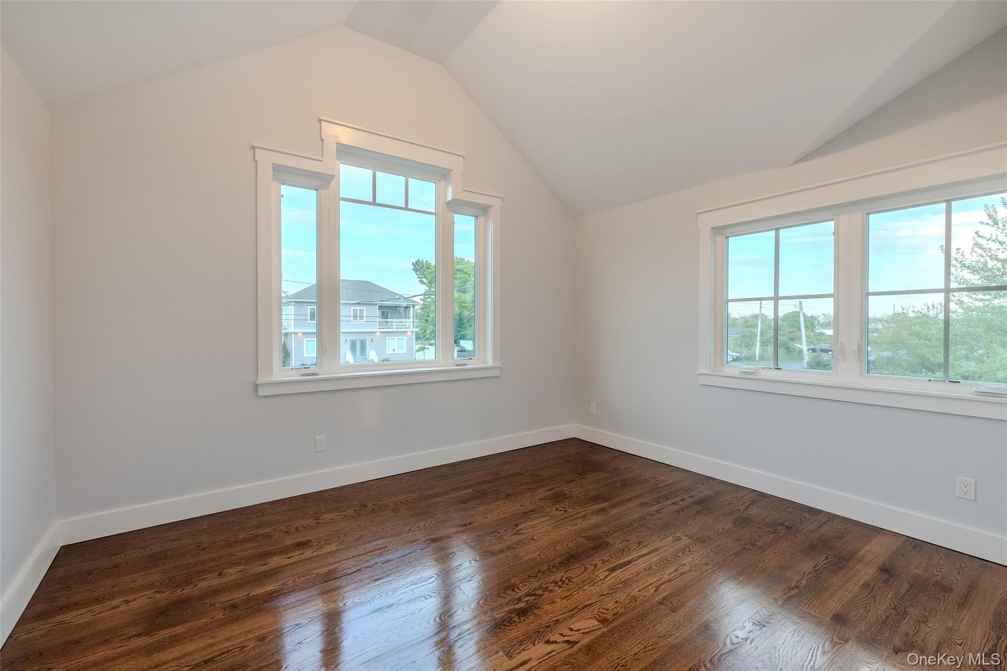 72 Grandview Drive thumbnail 36