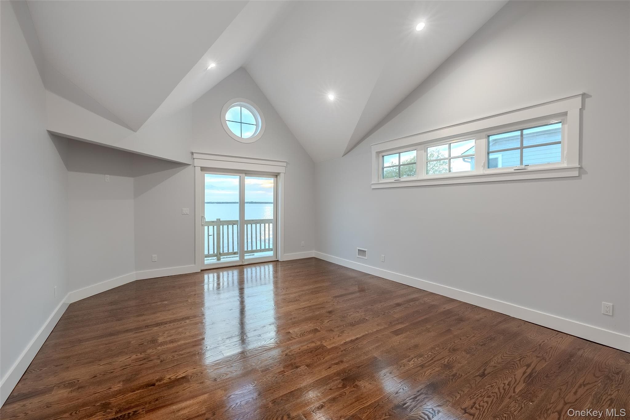 72 Grandview Drive thumbnail 37