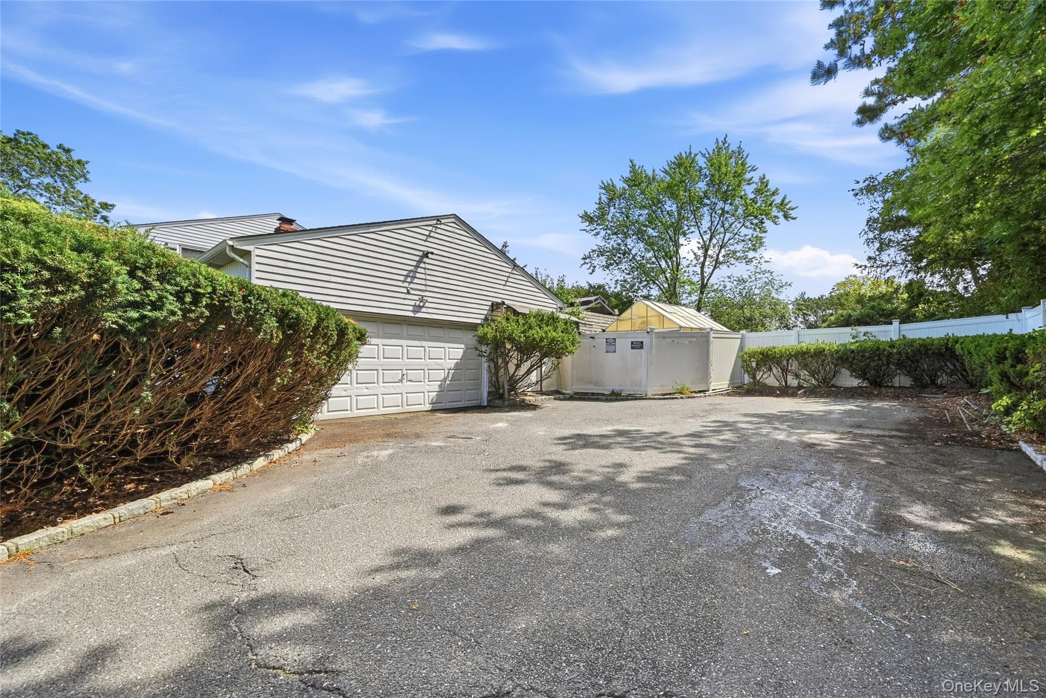 124 E Woodside Avenue thumbnail 2