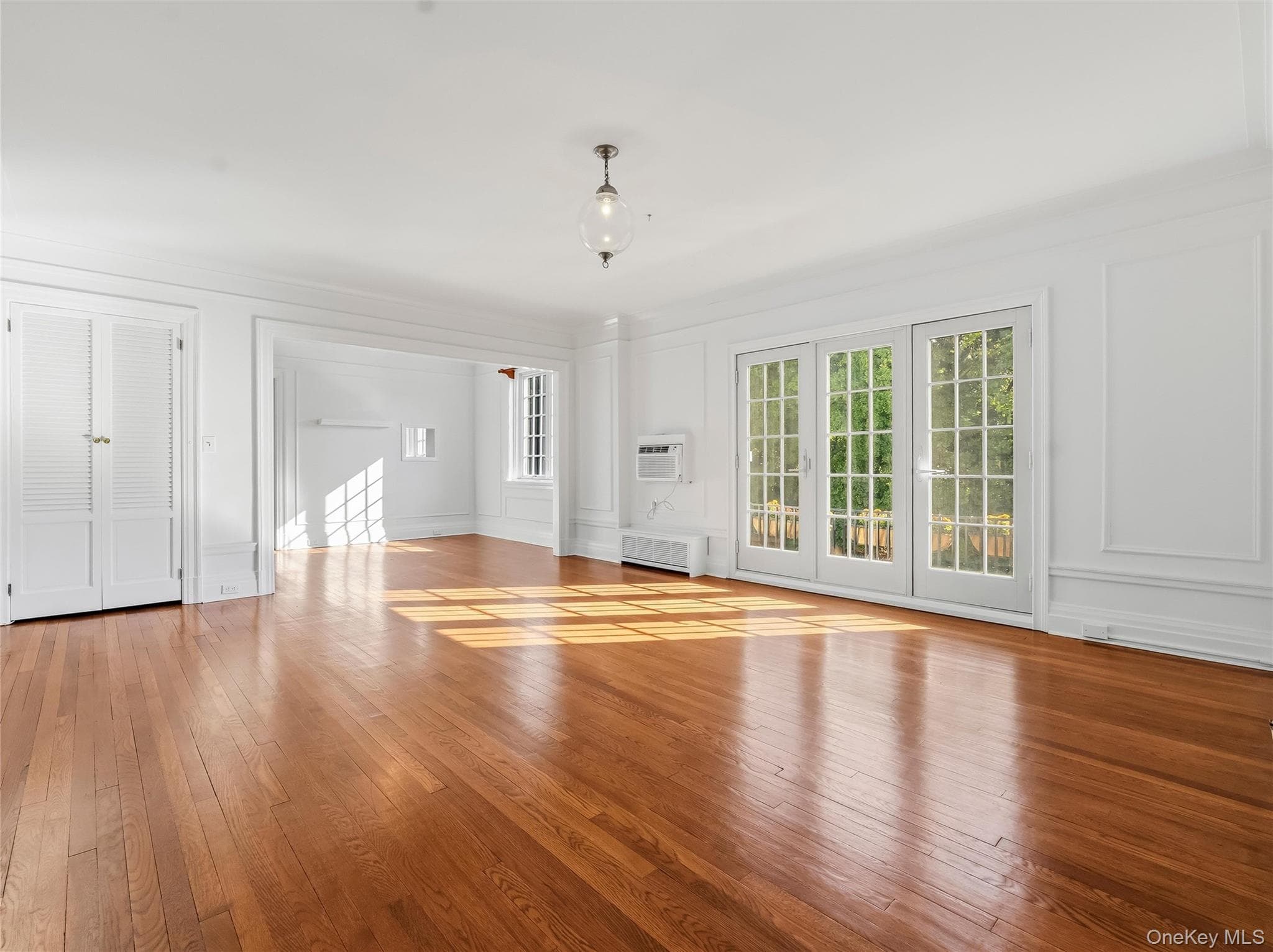 1 Rivermere Unit: 4F thumbnail 6