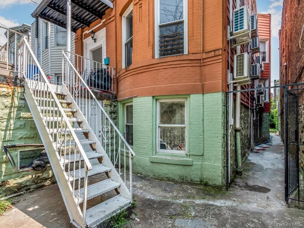 628 Mead Street thumbnail 29