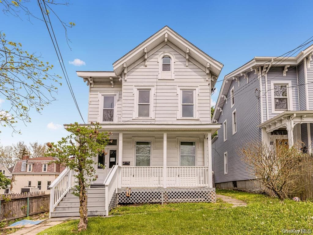 81 Washington St ST, Poughkeepsie