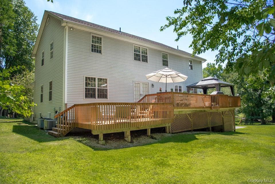 4 Hauser Terrace thumbnail 29