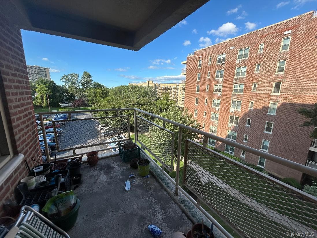 23-35 Bell Boulevard Unit: 3H thumbnail 11