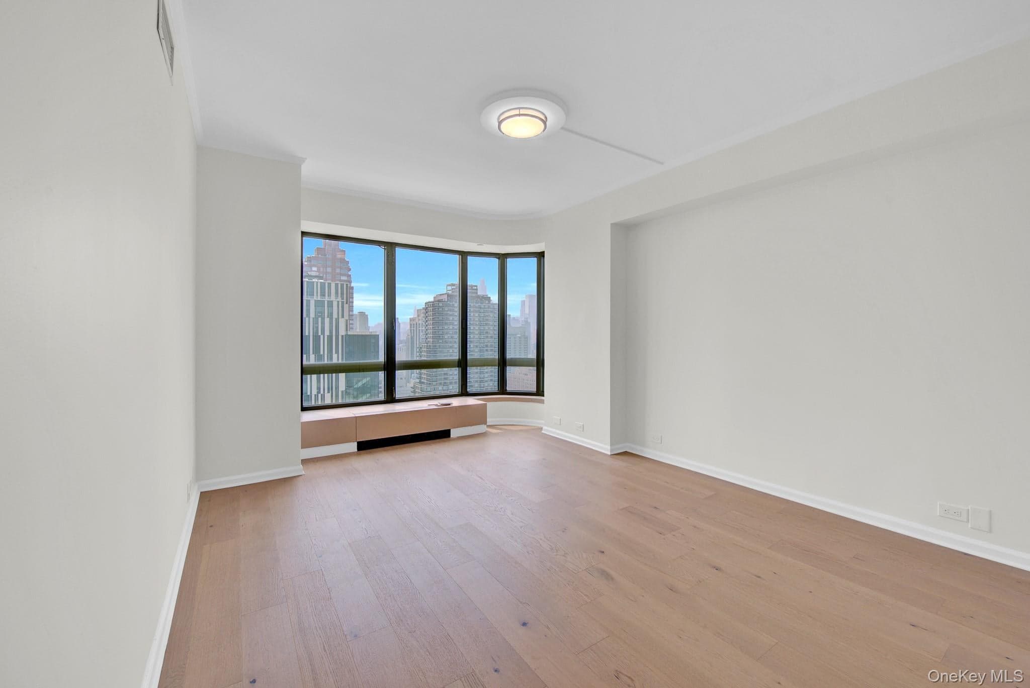 530 E 76th Street Unit: 34/35 thumbnail 31