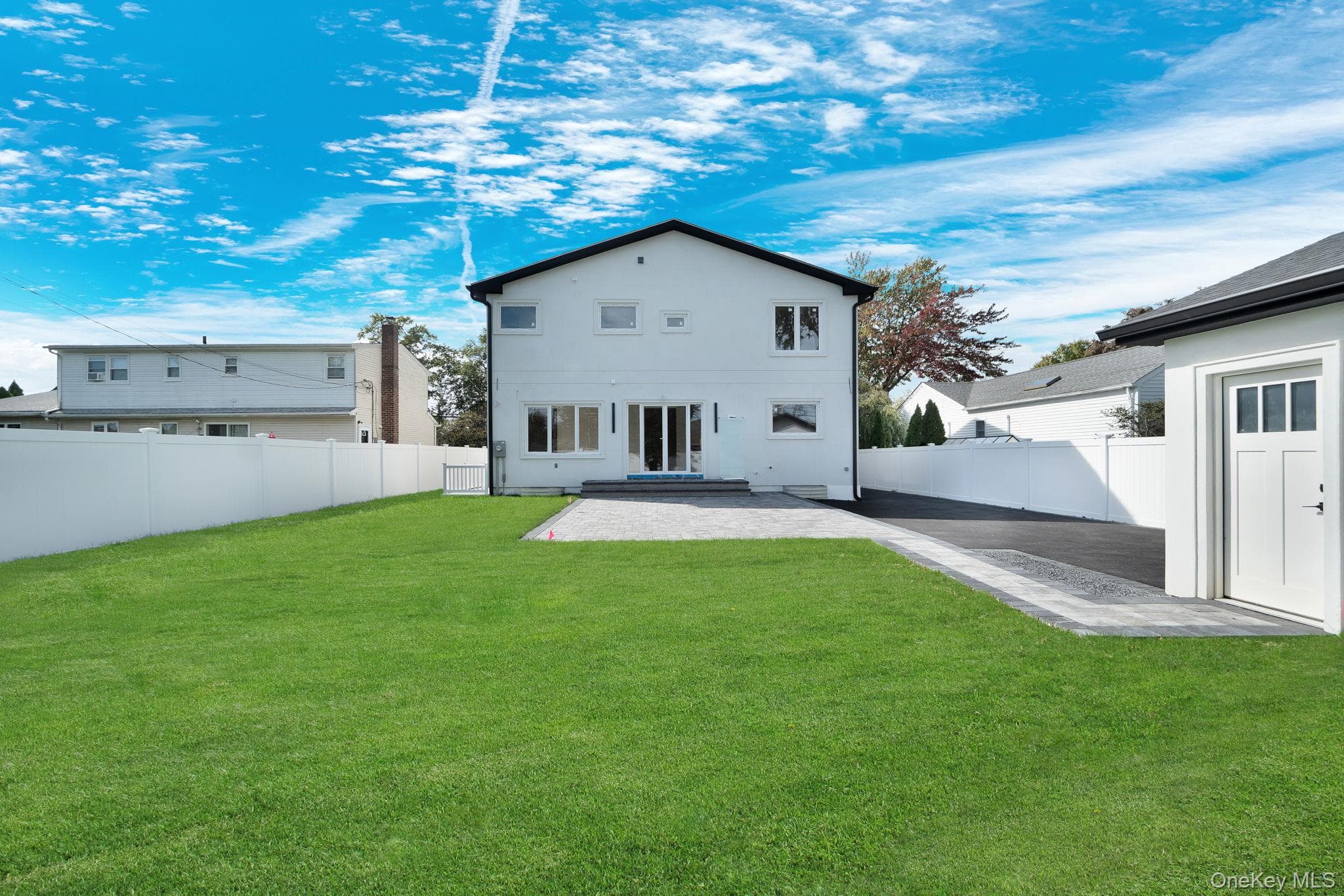 748 Carman Avenue thumbnail 44