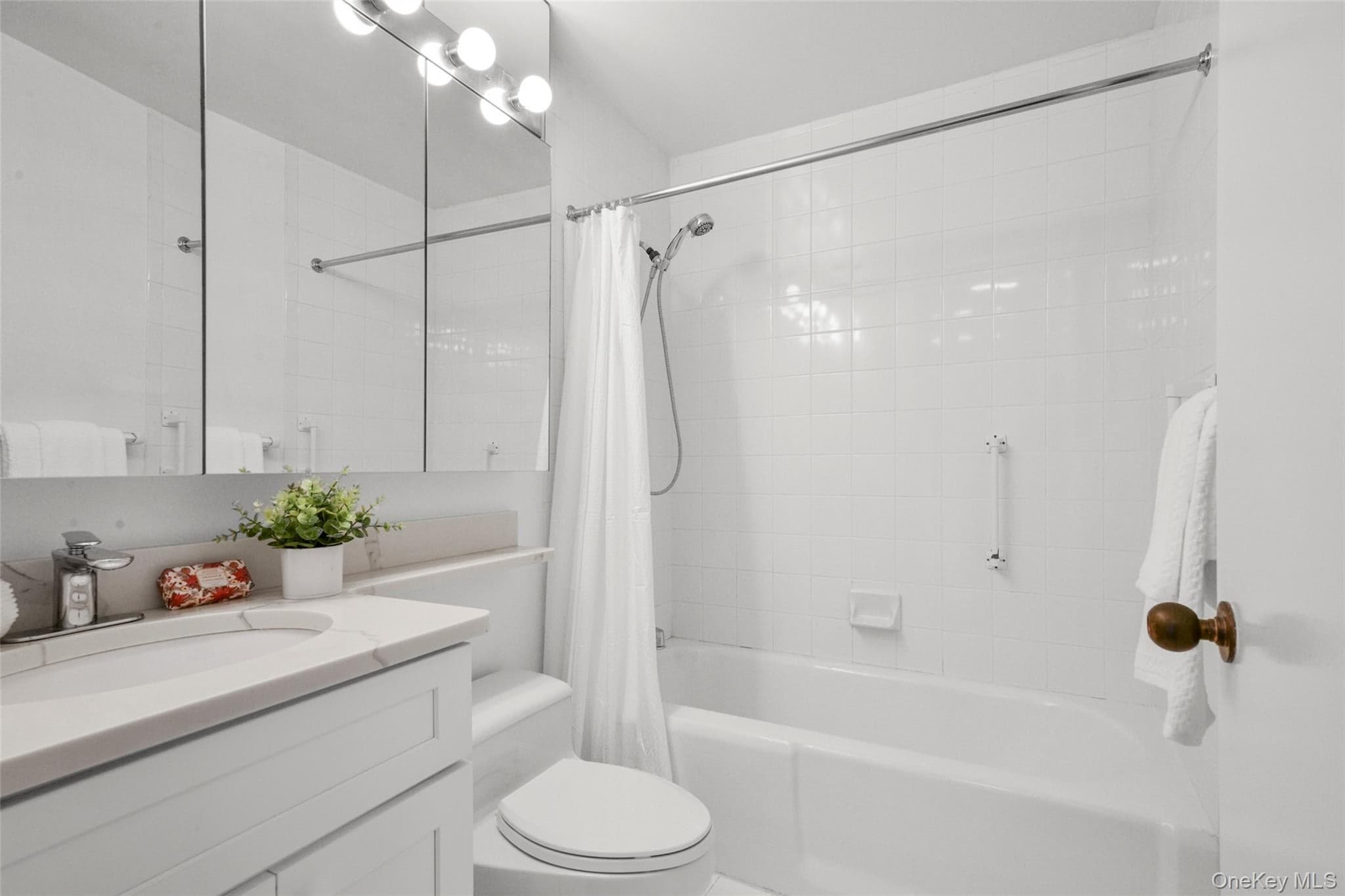 35 N Chatsworth Avenue Unit: 6C thumbnail 20