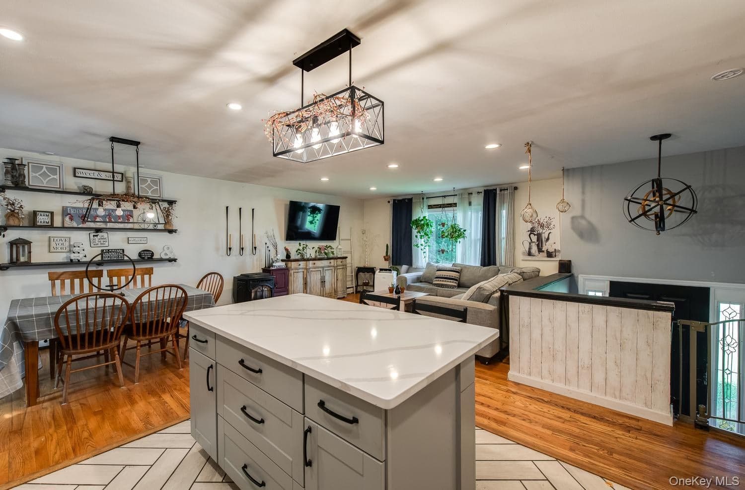 10 Lakeview Court thumbnail 12