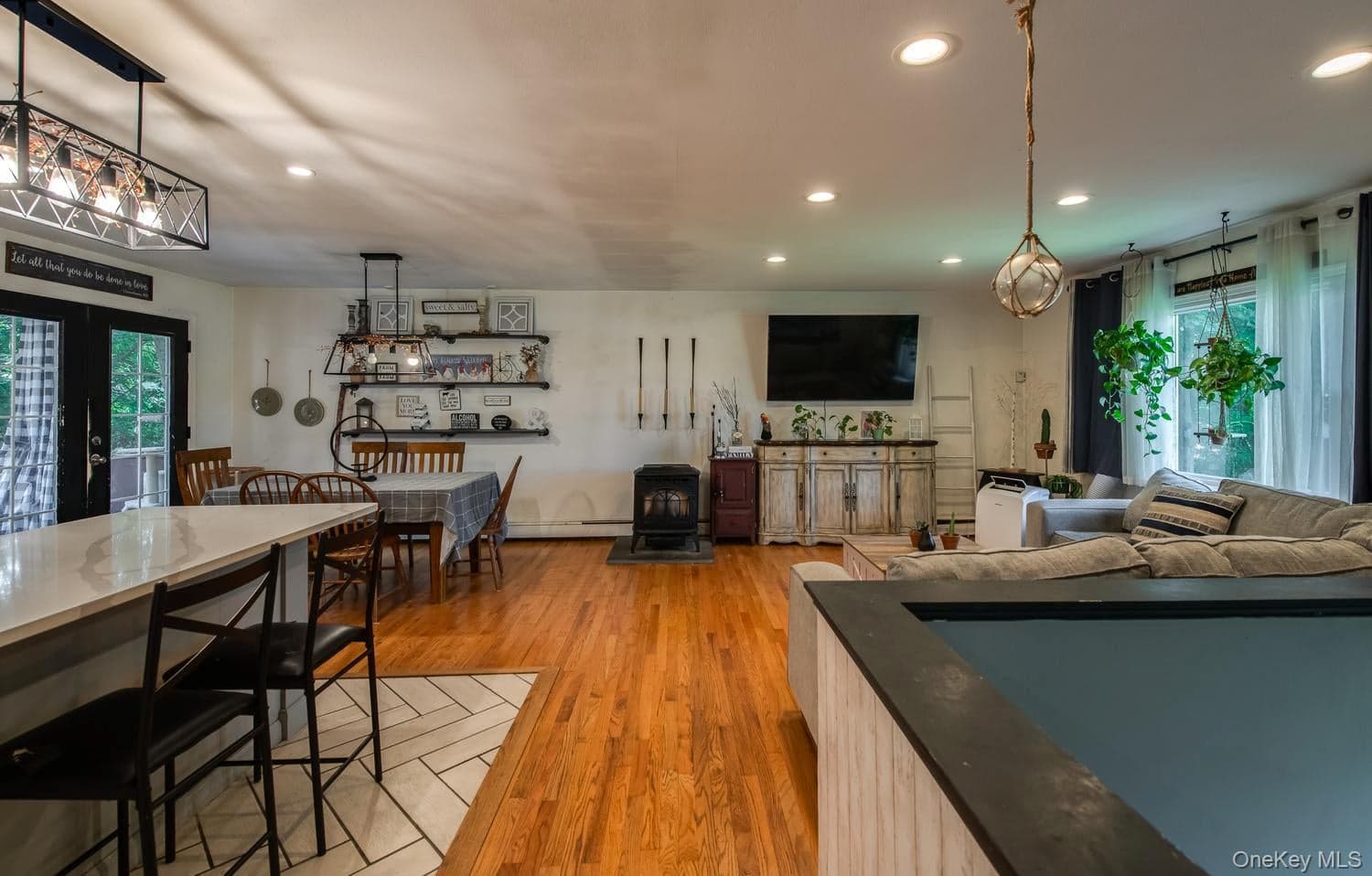 10 Lakeview Court thumbnail 5
