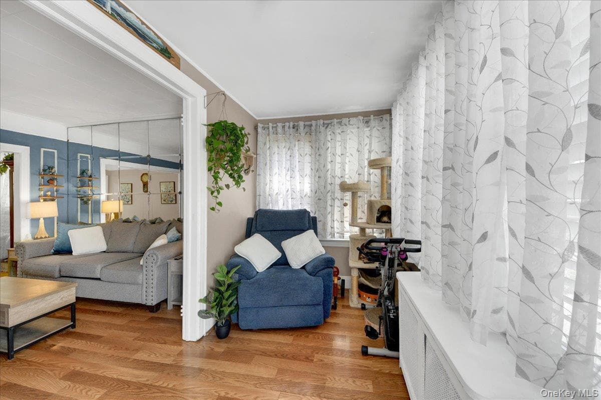 322 Logan Avenue thumbnail 4