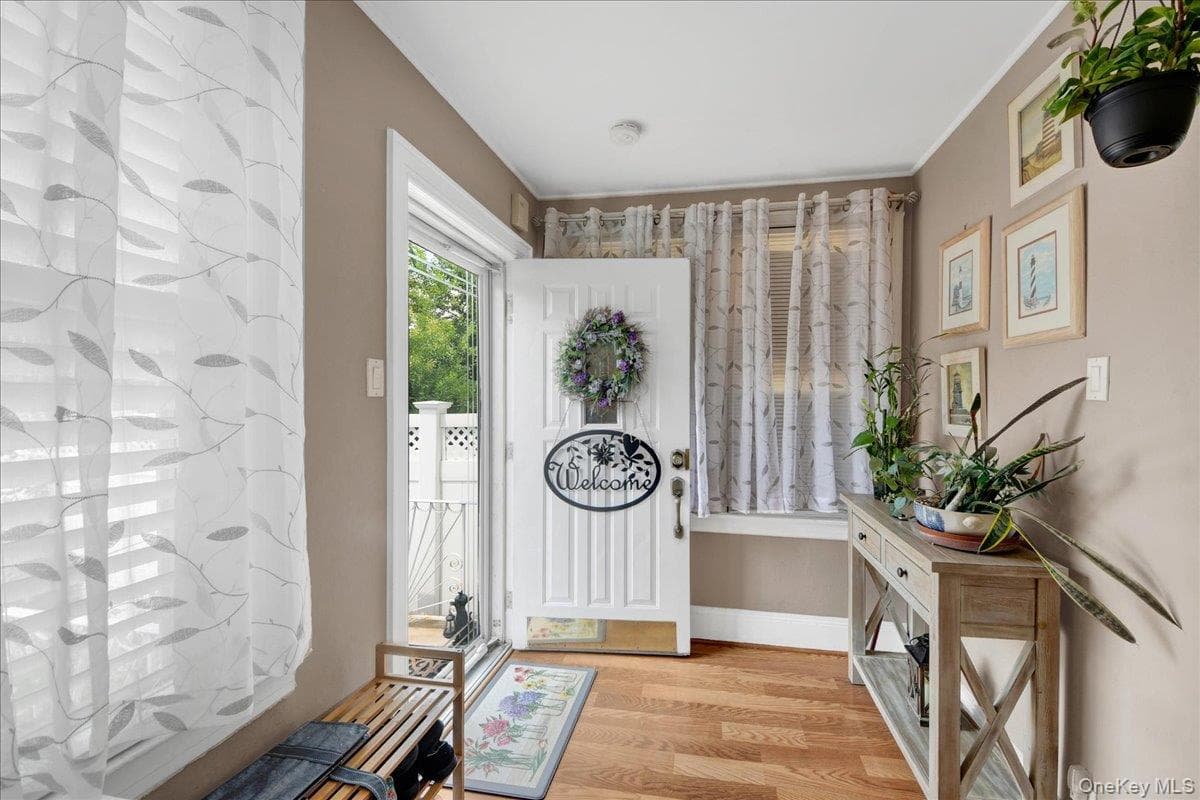 322 Logan Avenue thumbnail 3