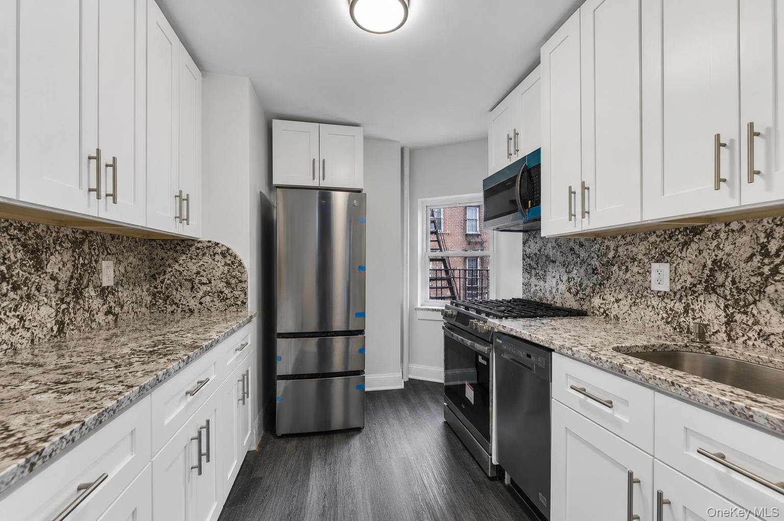 141-12 78th Avenue Unit: 3-H, Flushing