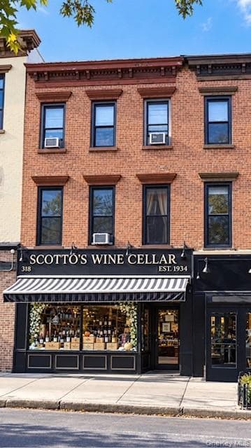 318 Court Street, Brooklyn