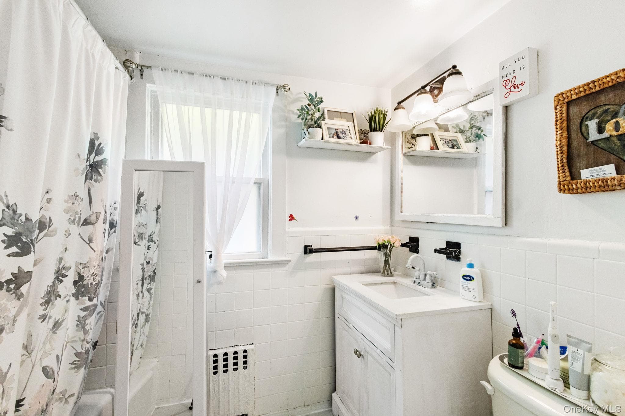 43 Davis Avenue thumbnail 16