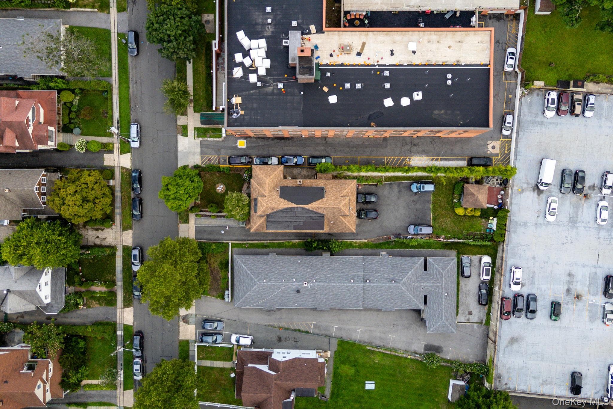 43 Davis Avenue thumbnail 30