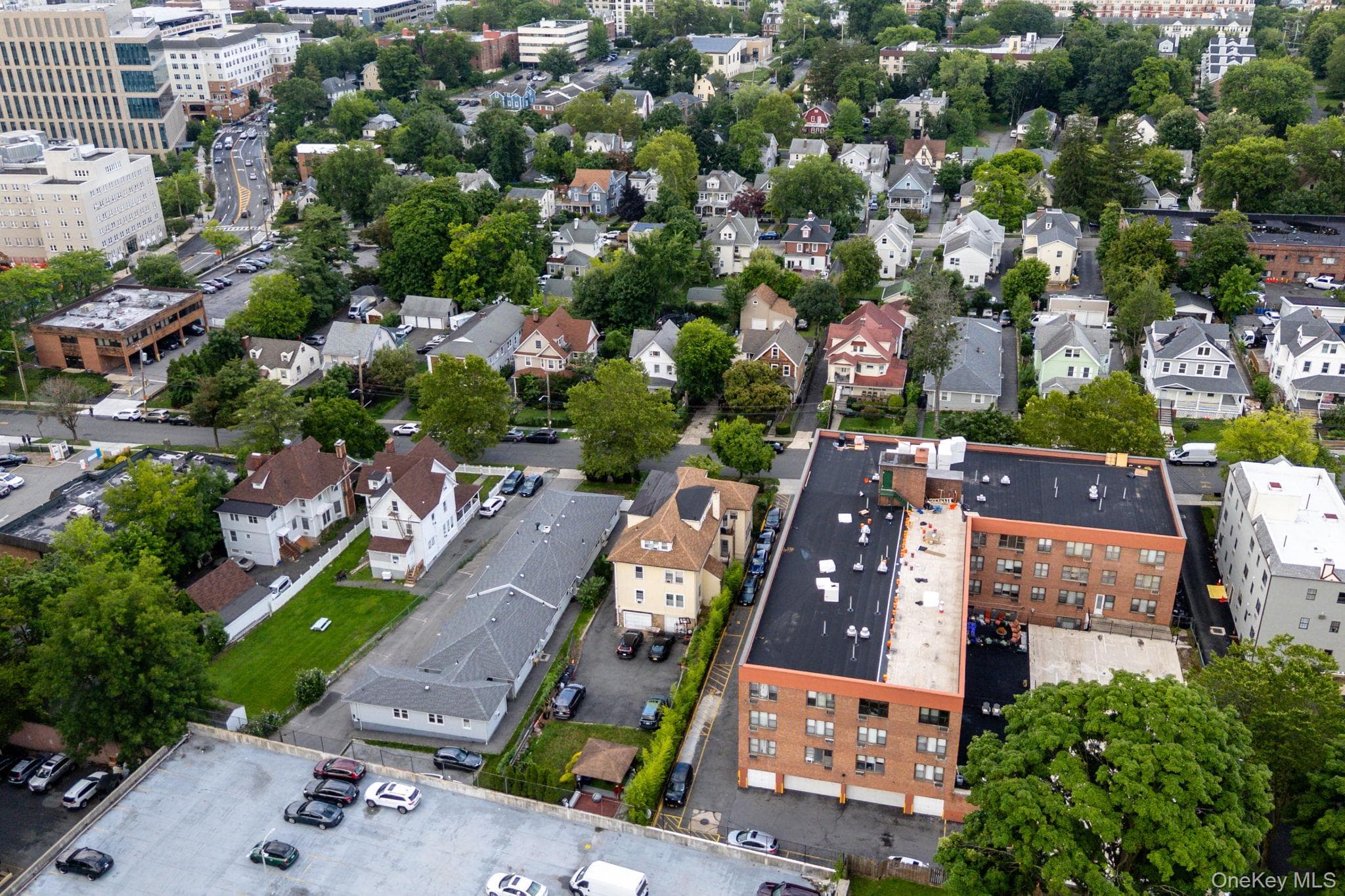 43 Davis Avenue thumbnail 29