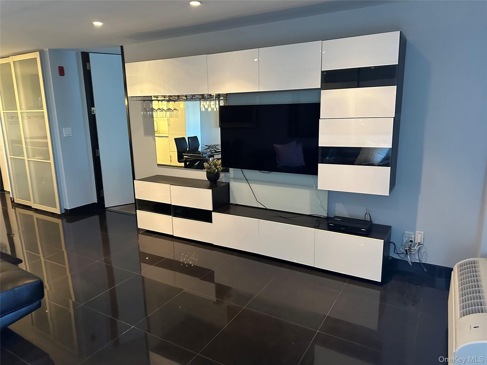 360 Shore Road Unit: 2G thumbnail 11