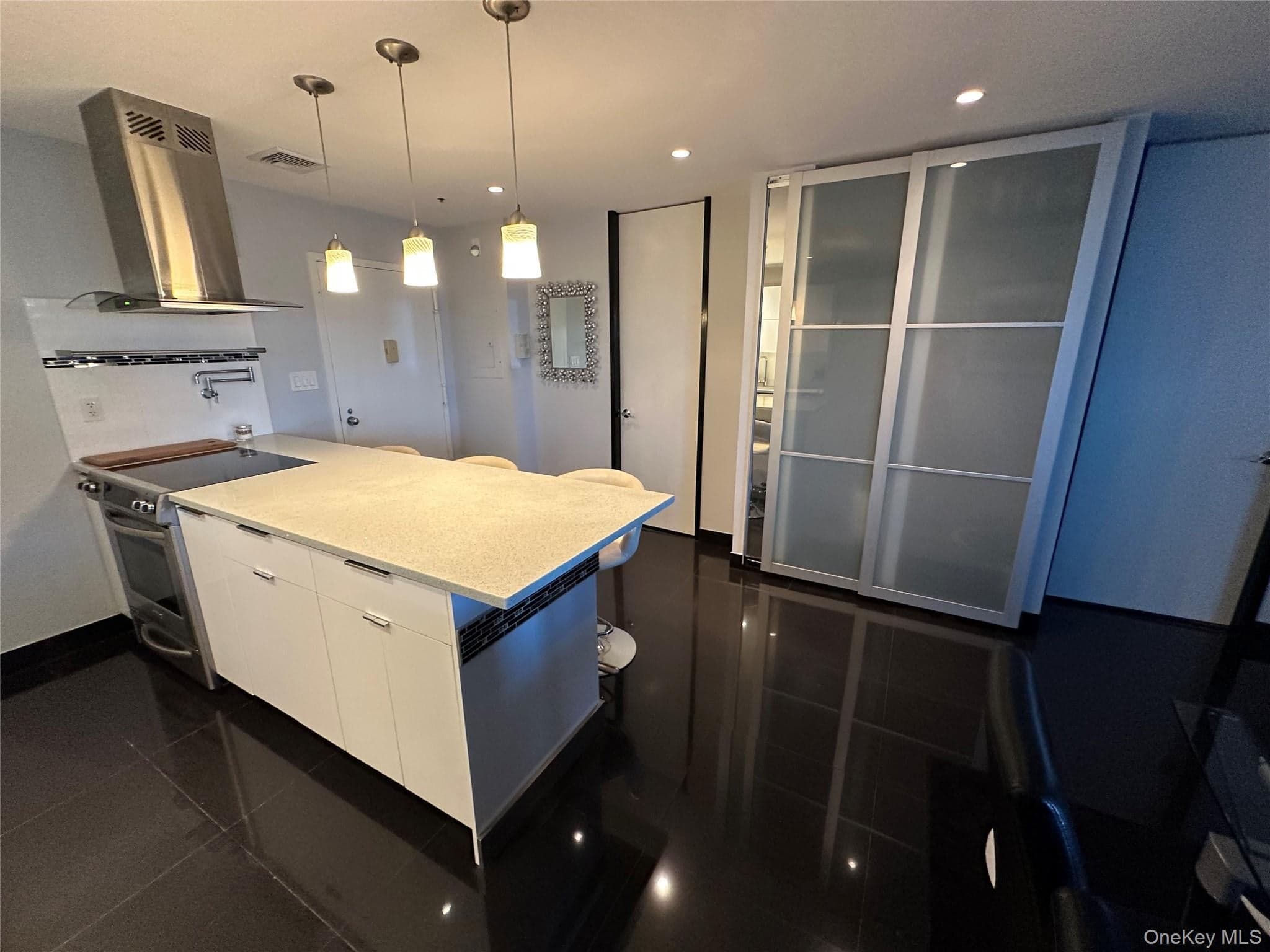 360 Shore Road Unit: 2G thumbnail 2