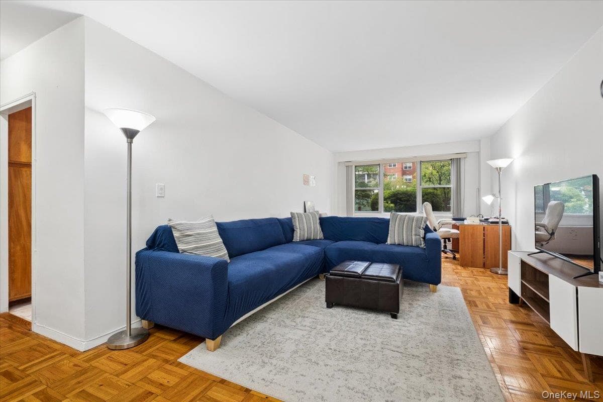 250 Garth Road Unit: 2E3 thumbnail 5