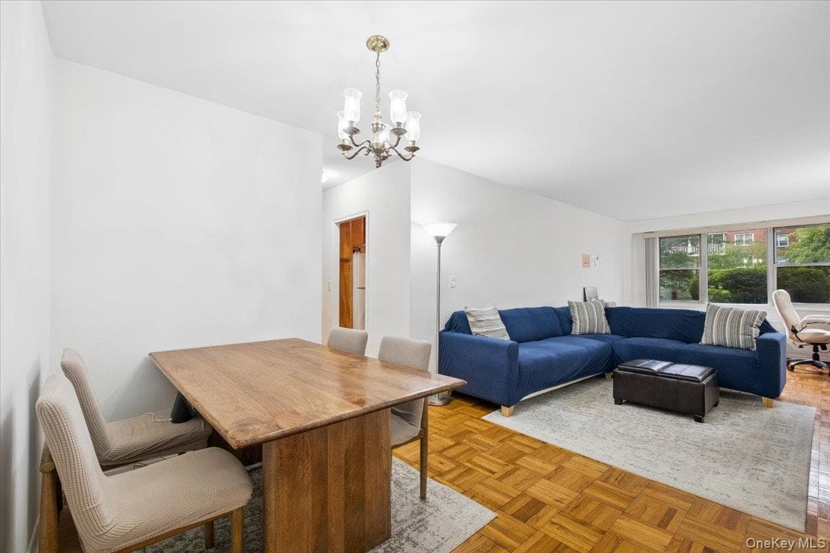 250 Garth Road Unit: 2E3 thumbnail 8