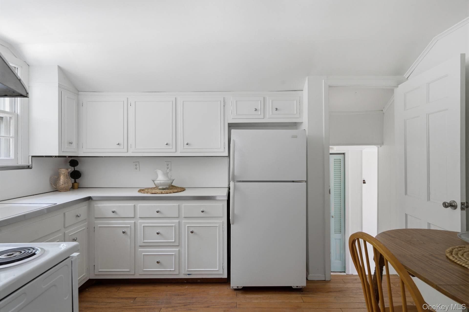 1680 N Sea Road thumbnail 4