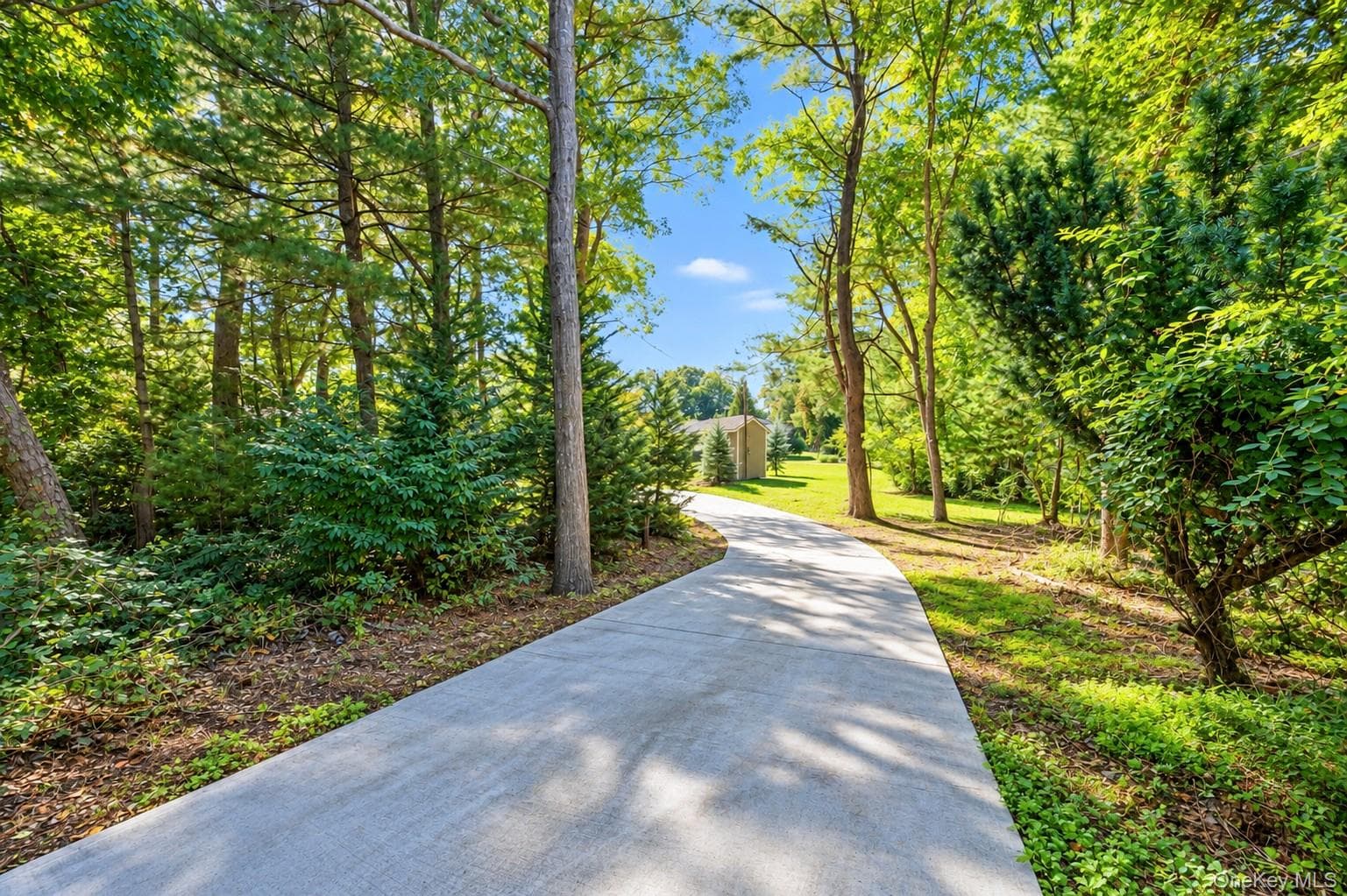 590 Canal Road thumbnail 6