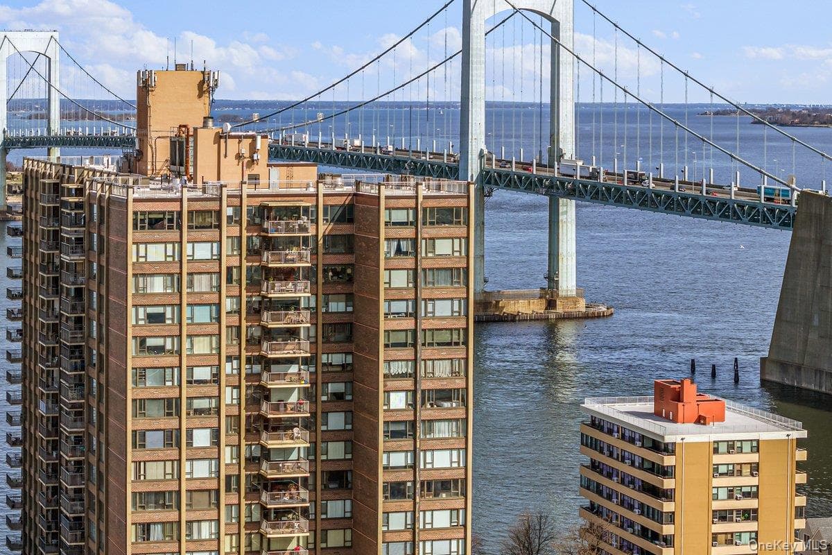 166-25 Powells Cove Boulevard Unit: 19G thumbnail 25
