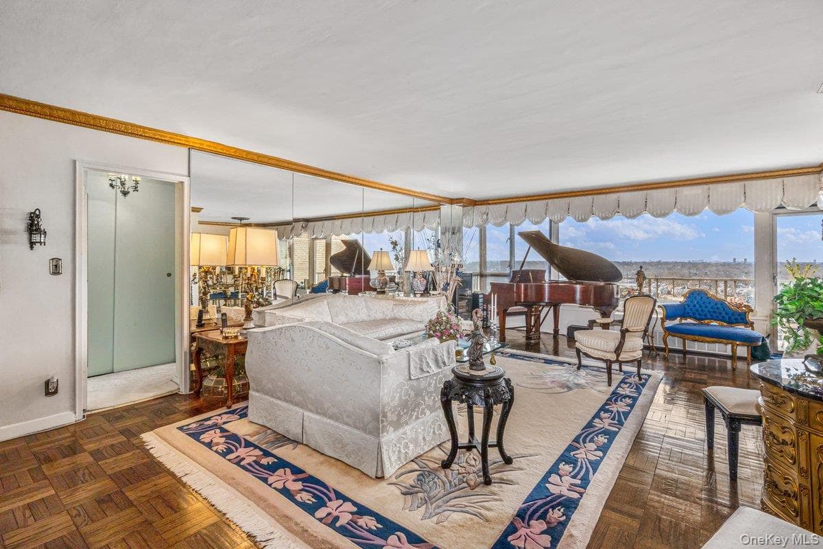 166-25 Powells Cove Boulevard Unit: 19G thumbnail 2