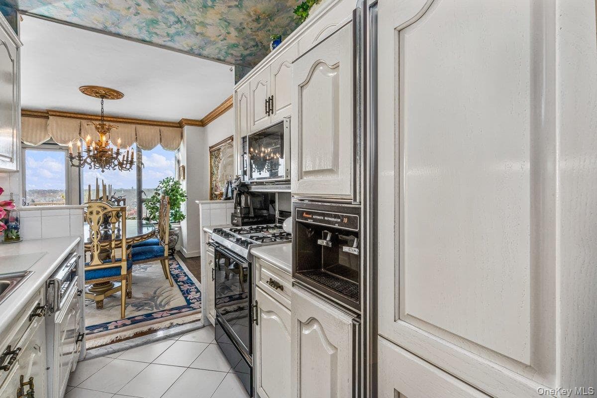 166-25 Powells Cove Boulevard Unit: 19G thumbnail 11