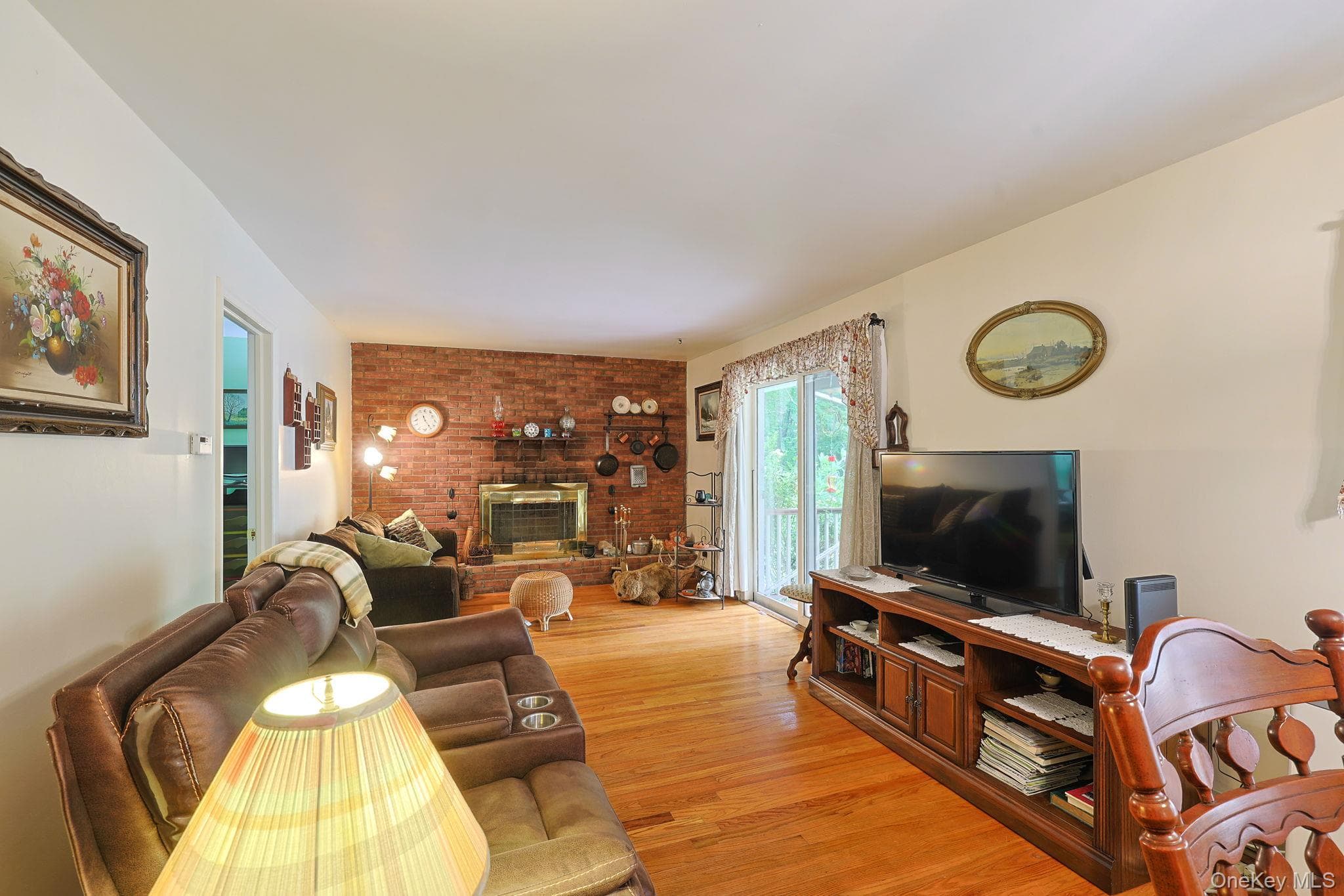 408 Field Road thumbnail 11