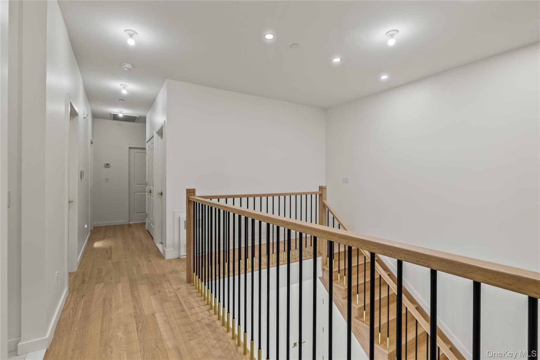 41 Saddle River Road Unit: 201 thumbnail 21
