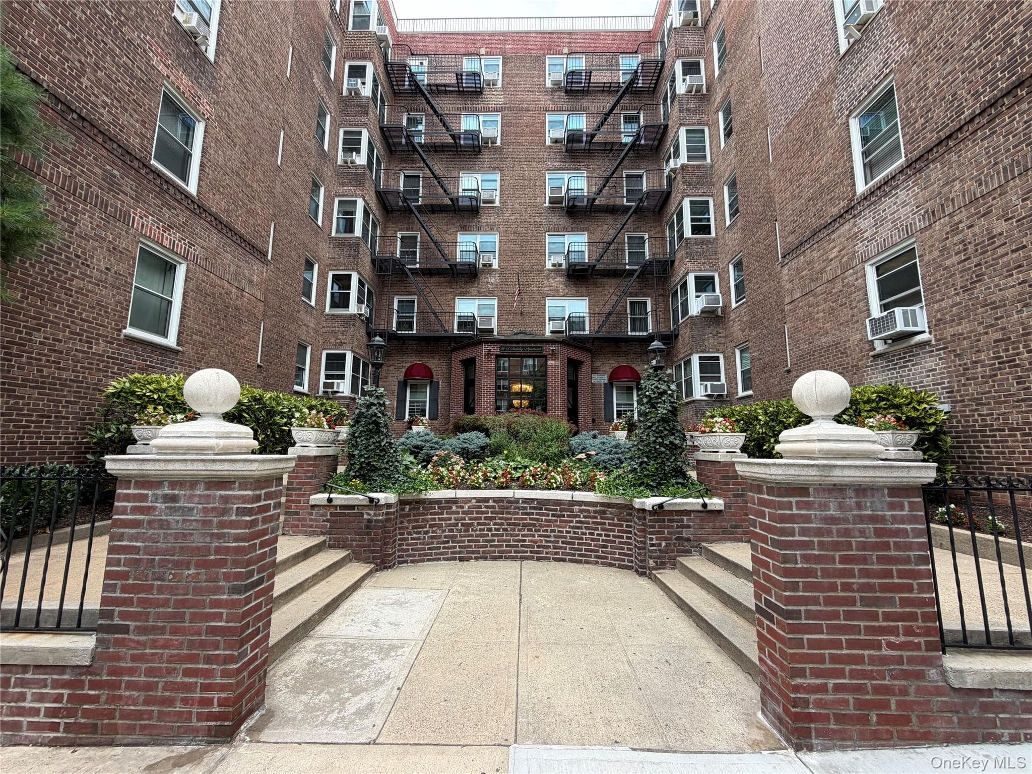99-45 67th Road Rd Unit: 108 thumbnail 2