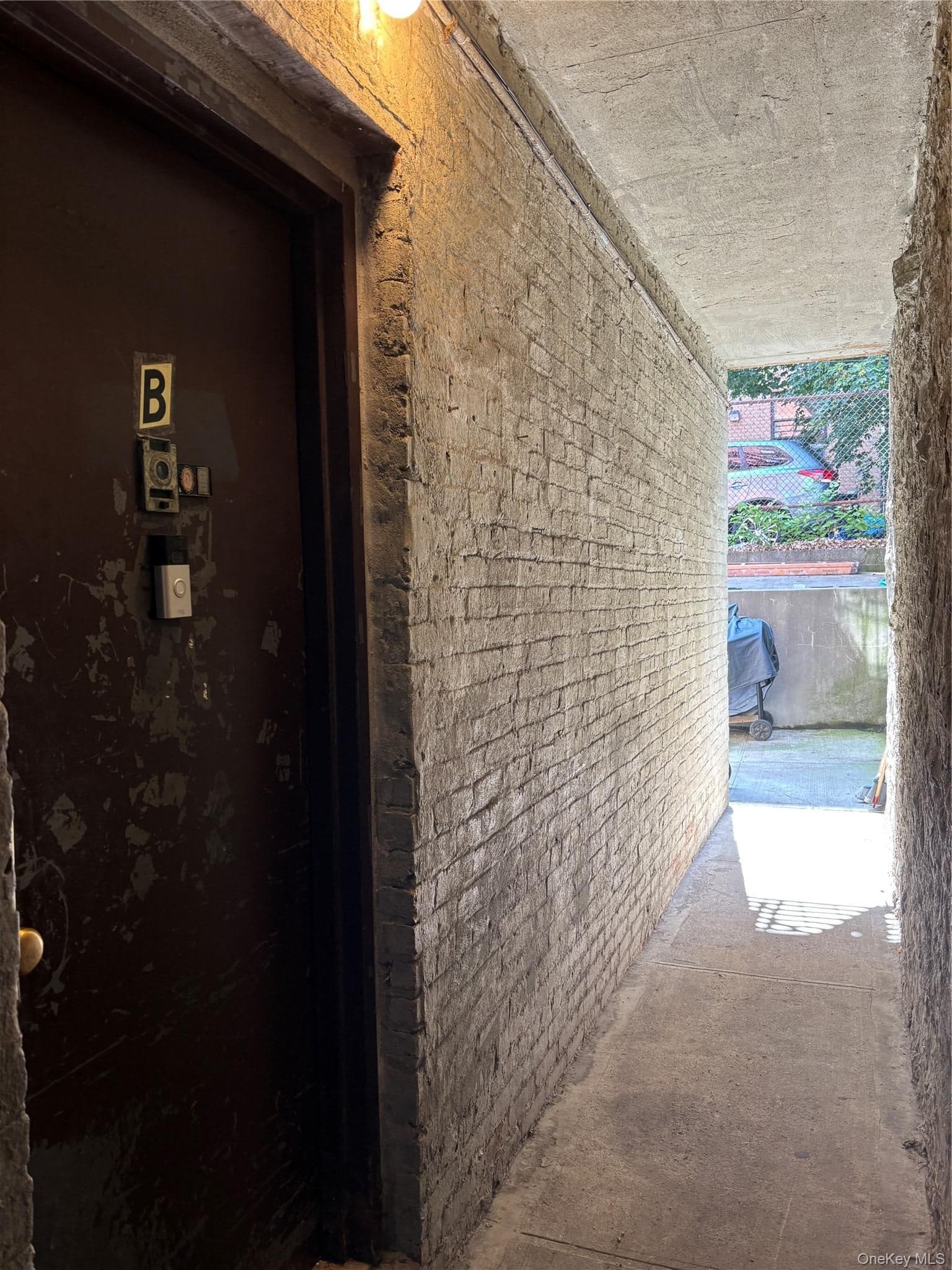 2308 Hughes Avenue thumbnail 7