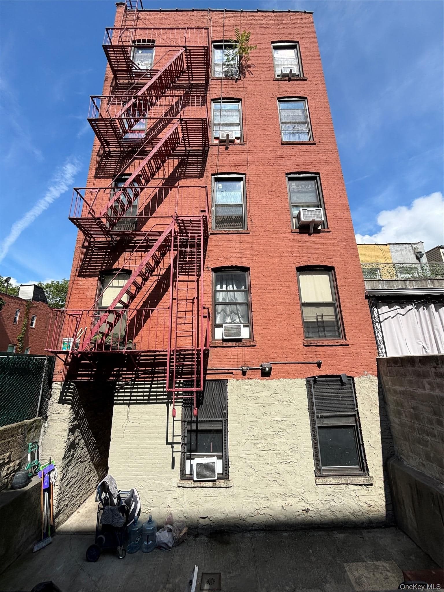 2308 Hughes Avenue thumbnail 19