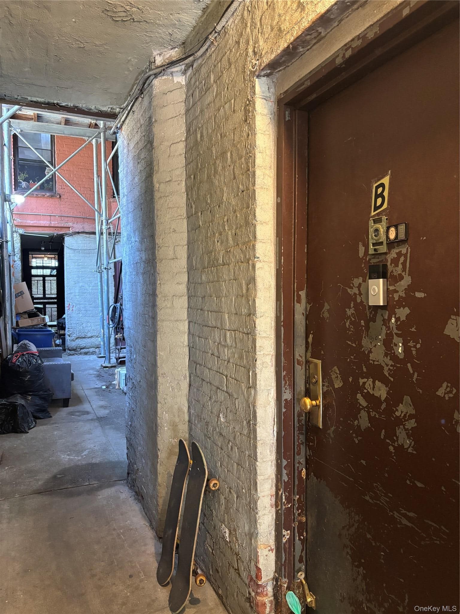 2308 Hughes Avenue thumbnail 9
