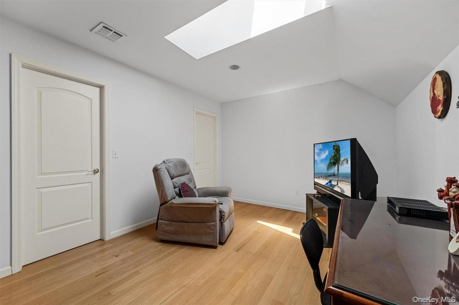 20 Goshen Road thumbnail 35