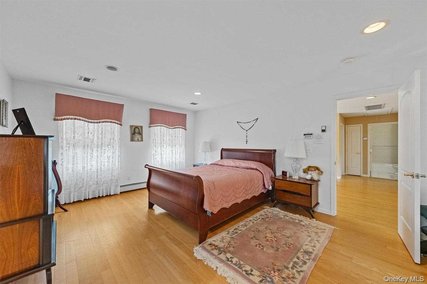 20 Goshen Road thumbnail 32