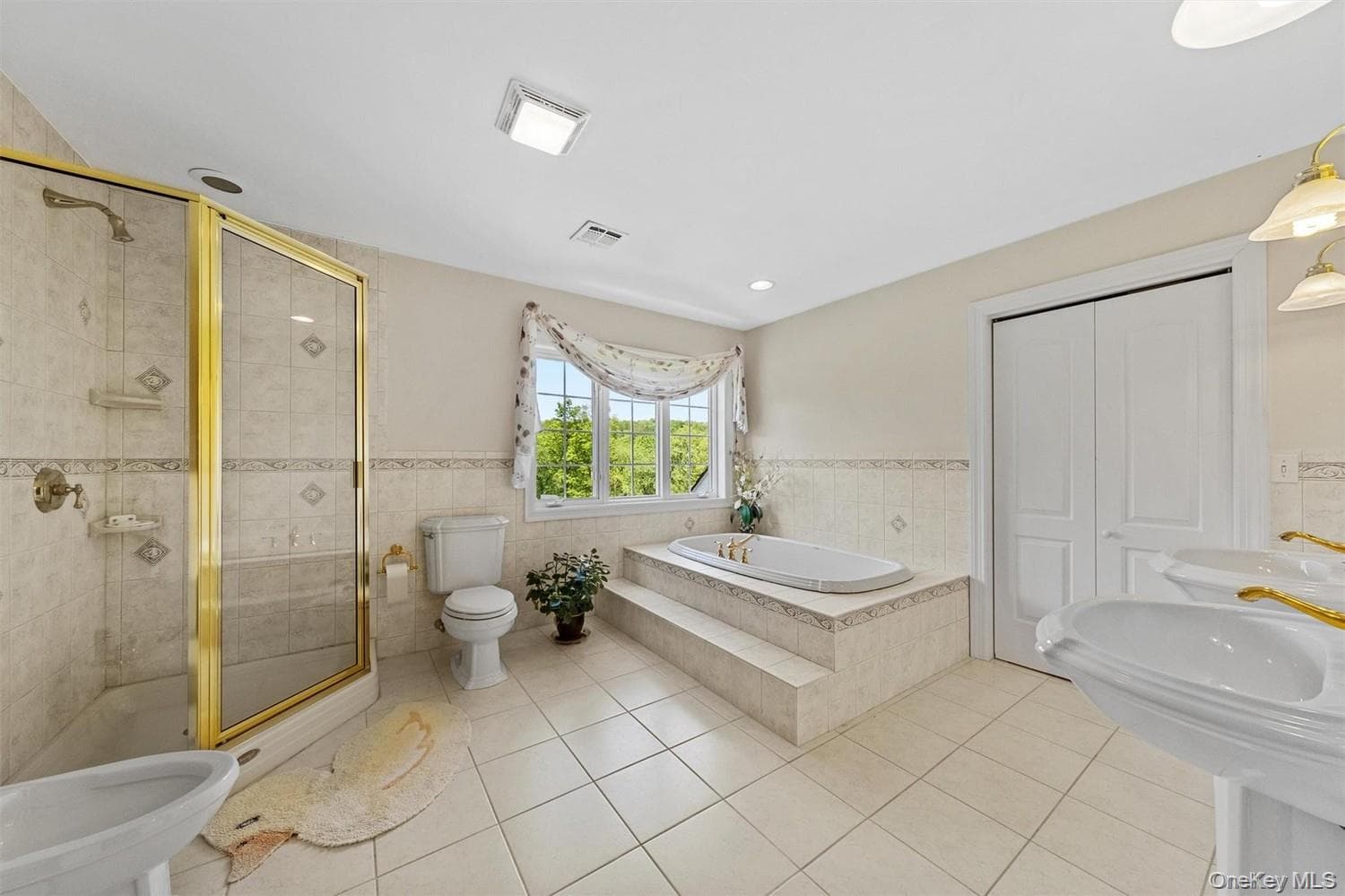 20 Goshen Road thumbnail 36