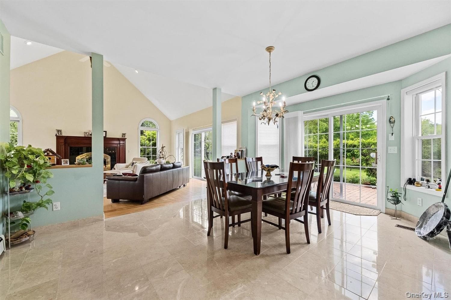 20 Goshen Road thumbnail 15
