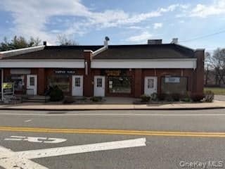 65 Old Tappan Road thumbnail 2
