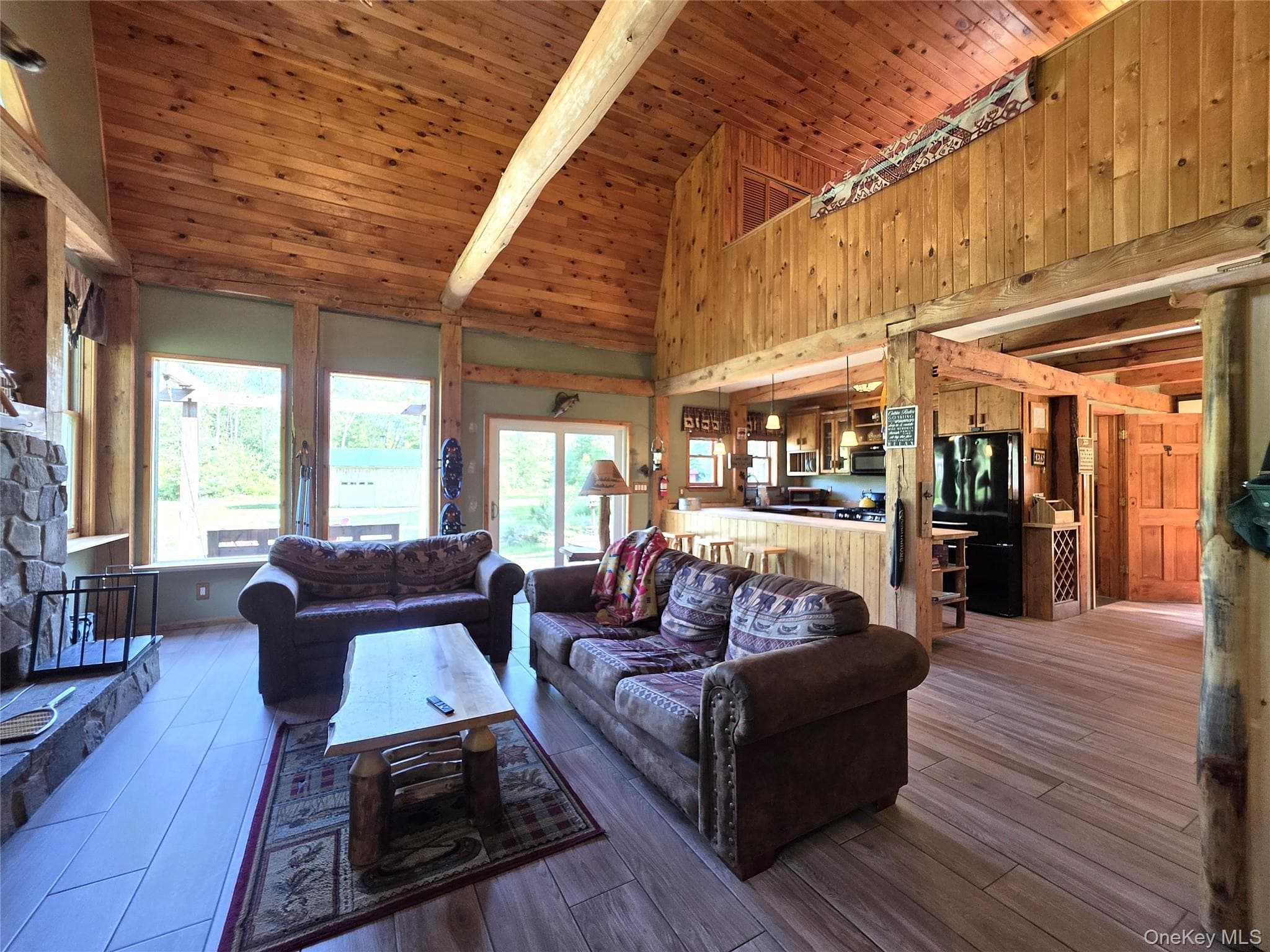 62 Airport Road thumbnail 16