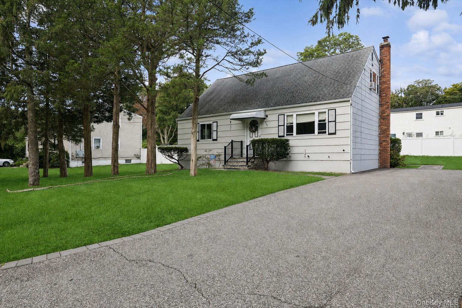 544 Park Avenue, Centereach
